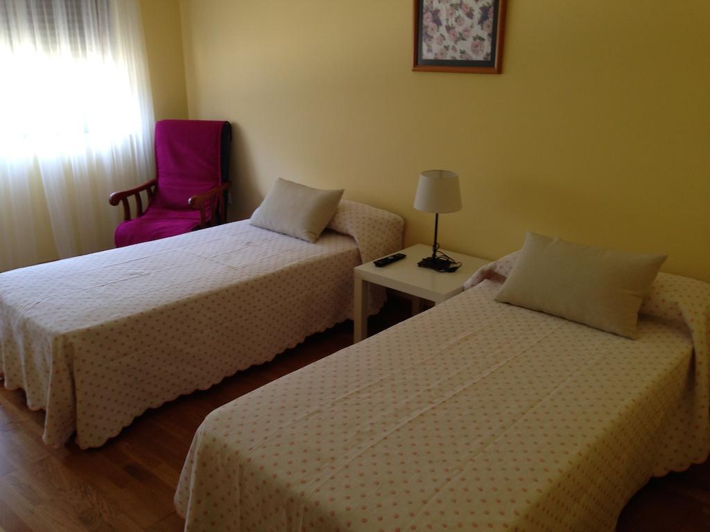 Pension Blasones Sarria Rum bild