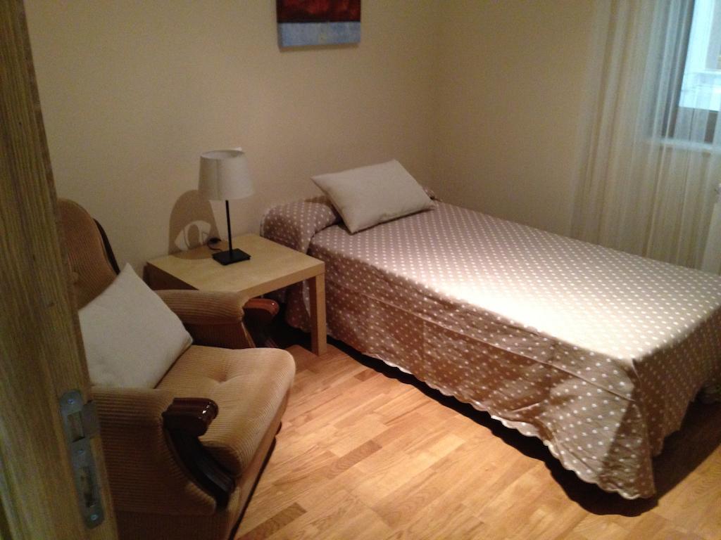 Pension Blasones Sarria Rum bild